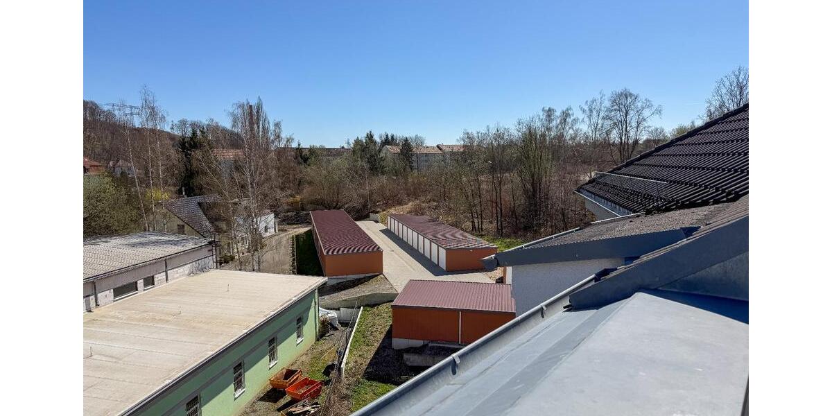 Dachgeschoßwohnung Werdau - 3 Zimmer, 67 m&sup2;, 334&euro; | Angebot:26131598
