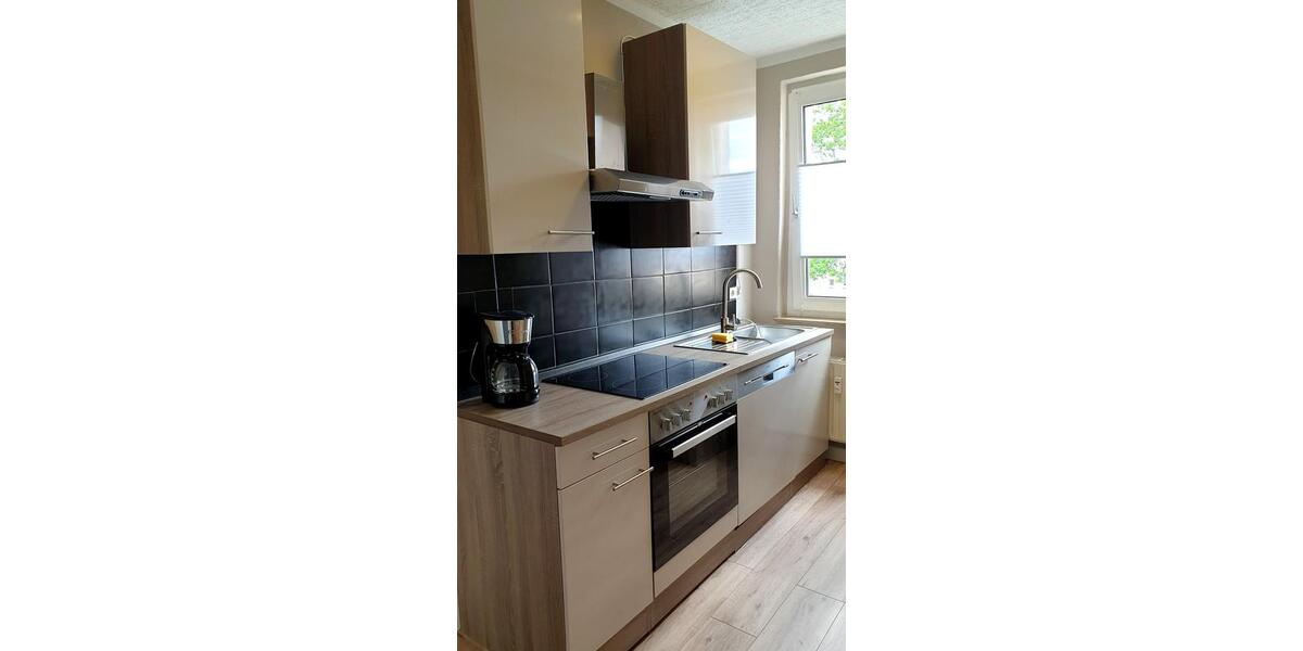 Etagenwohnung Zwickau Neuplanitz - 1 Zimmer, 38 m&sup2;, 414&euro; | Angebot:25166550