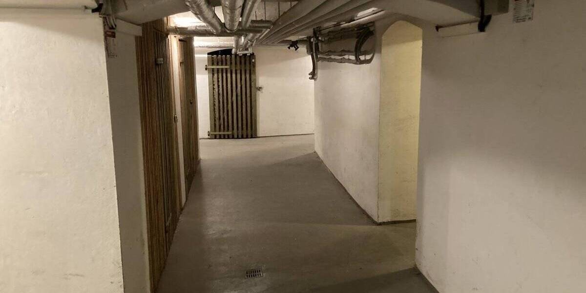 Gewerbeobjekt Zwickau Bahnhofsvorstadt - 5 Zimmer, 113 m&sup2;, 740&euro; | Angebot:25802816