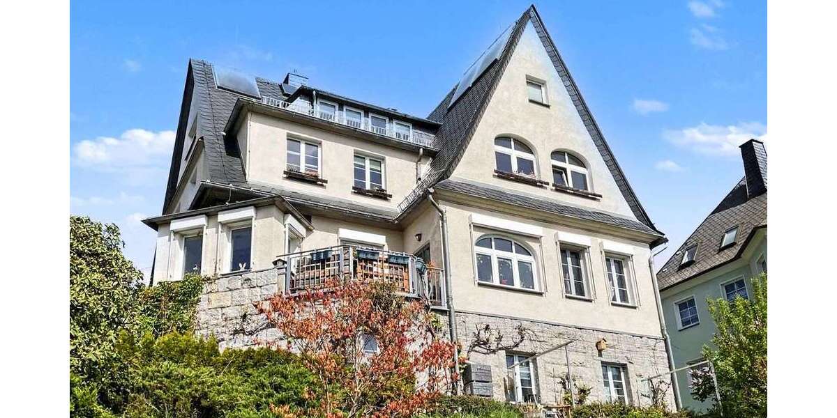 Einfamilienhaus Hartenstein - 8 Zimmer, 216 m&sup2;, 300.000&euro; | Angebot:26560931