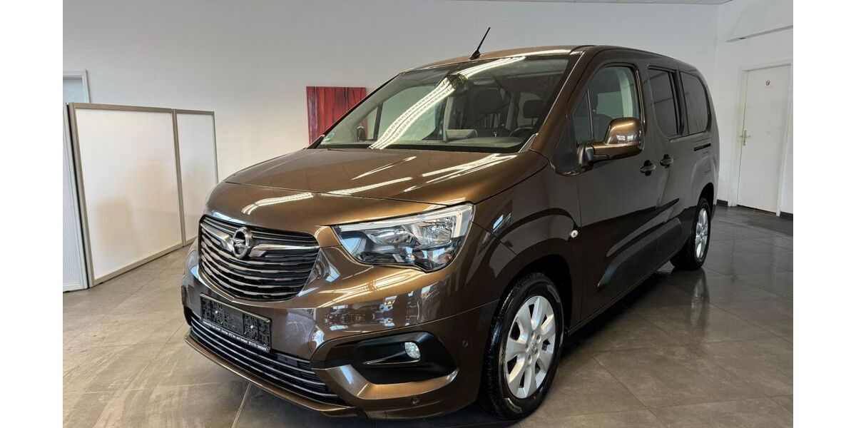 Opel Combo Life 124.000 km 14.980 &euro; Zwickau 08056