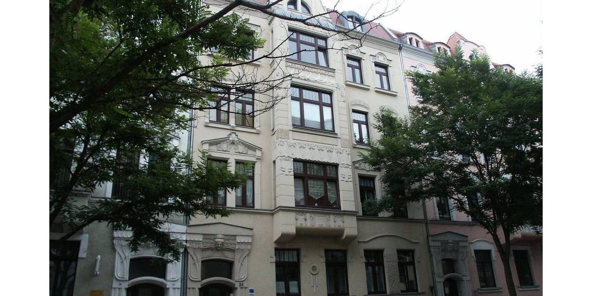 Etagenwohnung Zwickau Innenstadt - 2 Zimmer, 55 m&sup2;, 400&euro; | Angebot:25802829