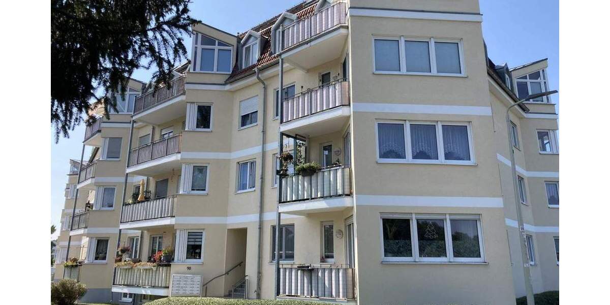 Etagenwohnung Zwickau Pölbitz - 2 Zimmer, 57 m&sup2;, 74.000&euro; | Angebot:25707419