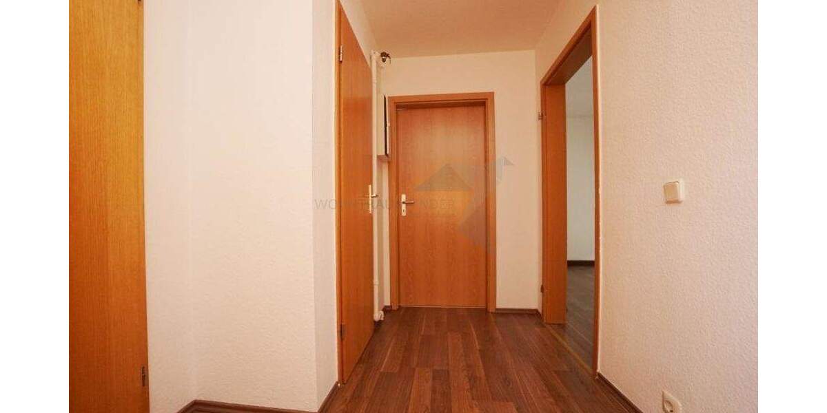 Etagenwohnung Zwickau Innenstadt - 3 Zimmer, 76 m&sup2;, 475&euro; | Angebot:25734232