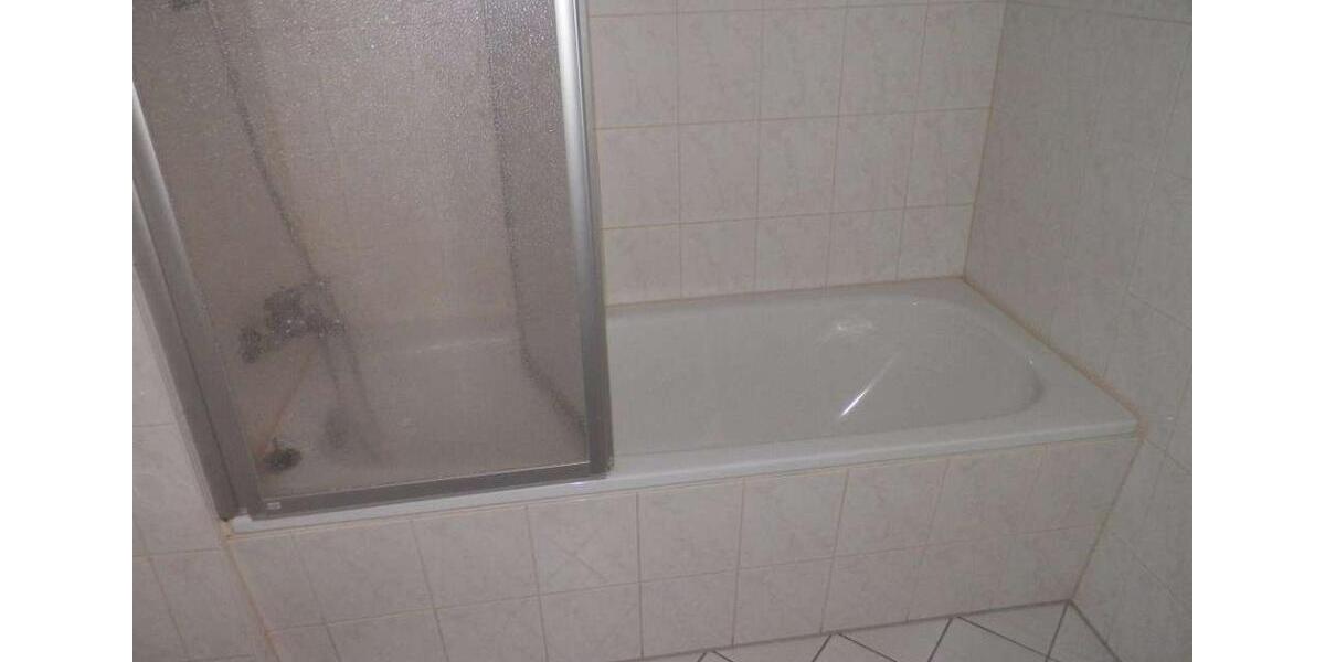 Etagenwohnung Zwickau Zwickau-Nord - 3 Zimmer, 75 m&sup2;, 450&euro; | Angebot:24589892