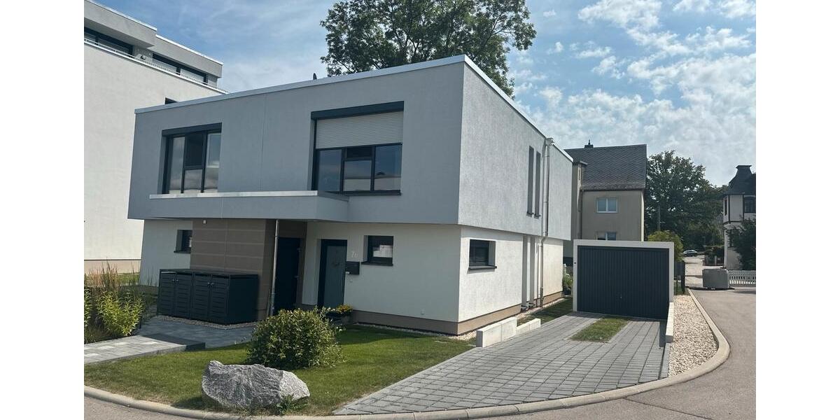 Doppelhaushälfte Mülsen - 4 Zimmer, 124 m&sup2;, 1.350&euro; | Angebot:22307475