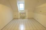 Dachgeschoßwohnung Zwickau - 2 Zimmer, 67 m&sup2;, 299&euro; | Angebot:22591340