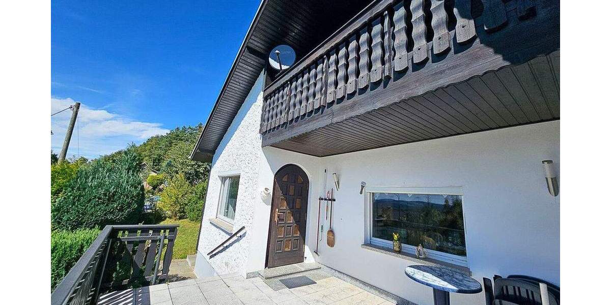 Mehrfamilienhaus, Wohnhaus Lauter-Bernsbach Bernsbach - 2 Zimmer, 50 m&sup2;, 70.000&euro; | Angebot:25744644