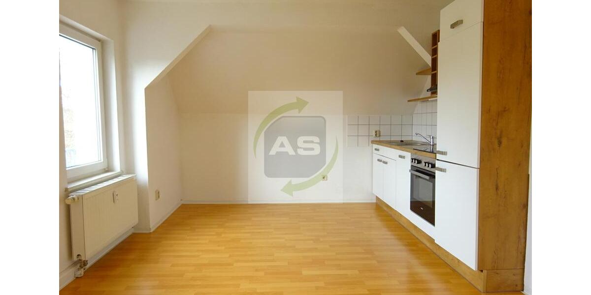Dachgeschoßwohnung Zwickau Neuplanitz - 2 Zimmer, 70 m&sup2;, 390&euro; | Angebot:25547286