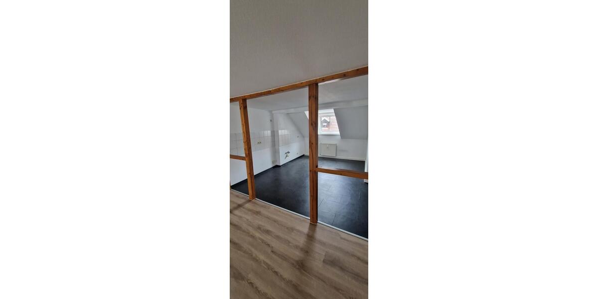 Maisonettenwohnung Hohenstein-Ernstthal Ernstthal - 4 Zimmer, 85 m&sup2;, 510&euro; | Angebot:23795339