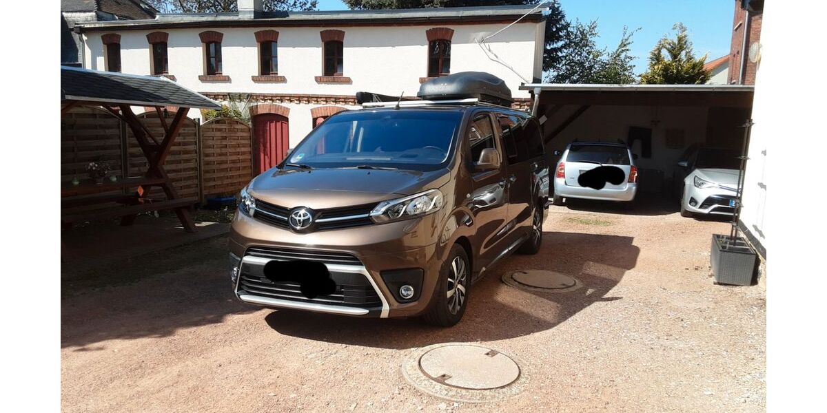 Toyota Proace (Verso) 40.000 km 30.800 &euro; Zwickau 08056