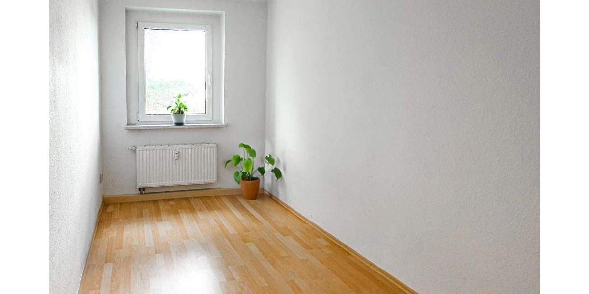 Etagenwohnung Zwickau Weißenborn - 3 Zimmer, 61 m&sup2;, 421&euro; | Angebot:25680126