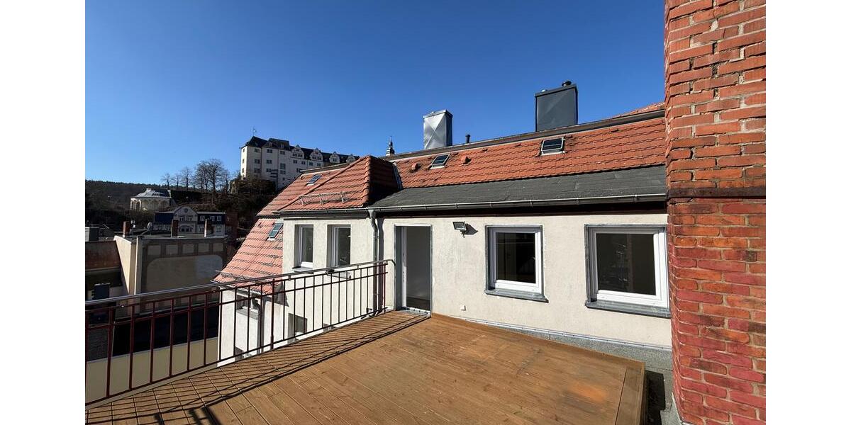 Etagenwohnung Greiz - 4 Zimmer, 104 m&sup2;, 570&euro; | Angebot:25382508