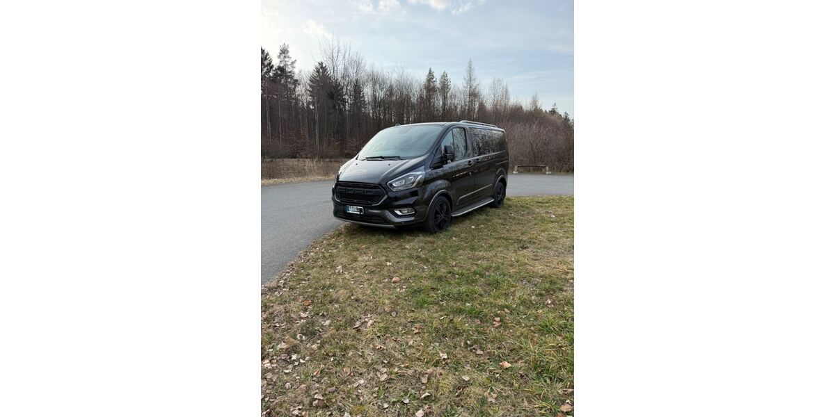 Ford Tourneo Custom 60.000 km 38.100 &euro; Treuen 08233