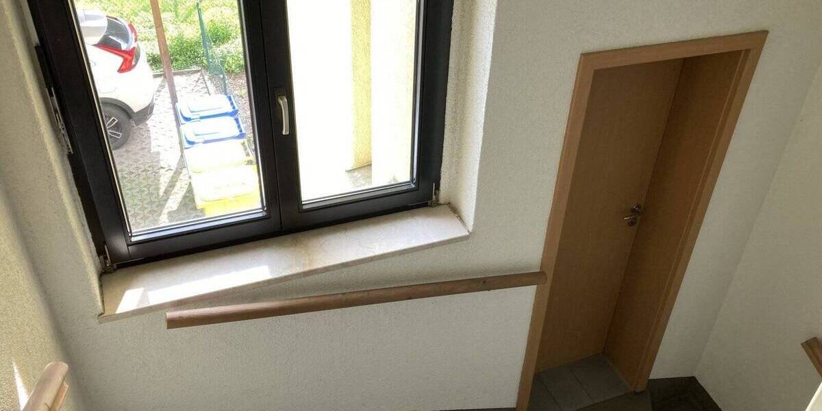 Etagenwohnung Zwickau Marienthal - 2 Zimmer, 56 m&sup2;, 335&euro; | Angebot:25707406