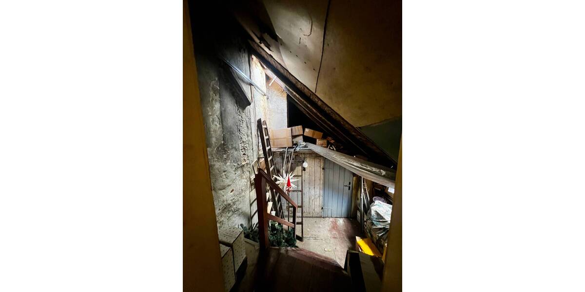 Mehrfamilienhaus, Wohnhaus Auerbach - 8 Zimmer, 160 m&sup2;, 69.000&euro; | Angebot:25746718