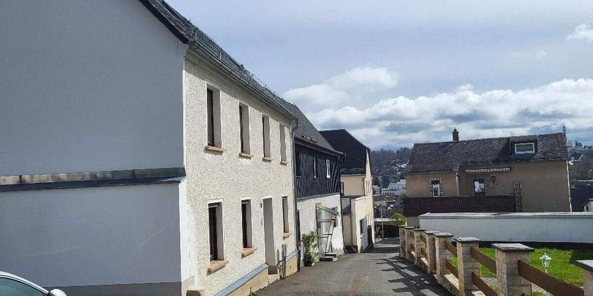 Einfamilienhaus Lengenfeld - 3 Zimmer, 90 m&sup2;, 30.000&euro; | Angebot:25670679