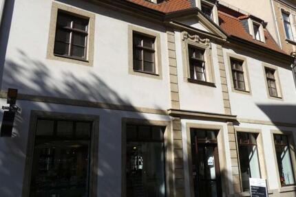 Wohnung Zwickau - 2 Zimmer, 82 m&sup2;, 430&euro; | Angebot:20093035