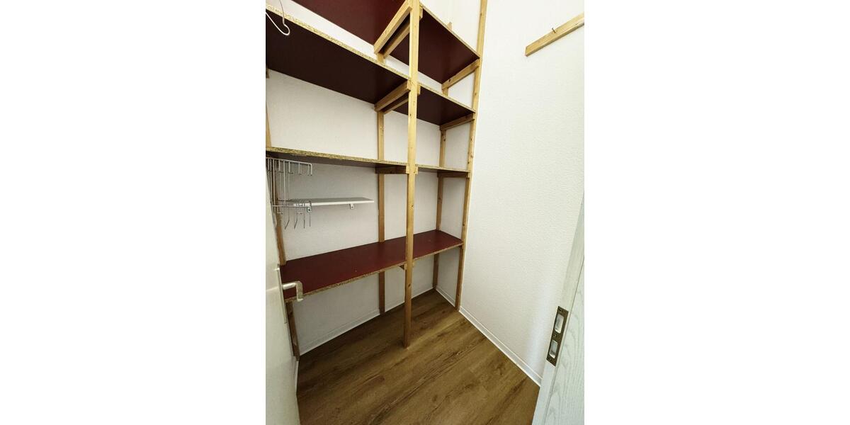 Dachgeschoßwohnung Hohenstein-Ernstthal Ernstthal - 3 Zimmer, 58 m&sup2;, 346&euro; | Angebot:24980587