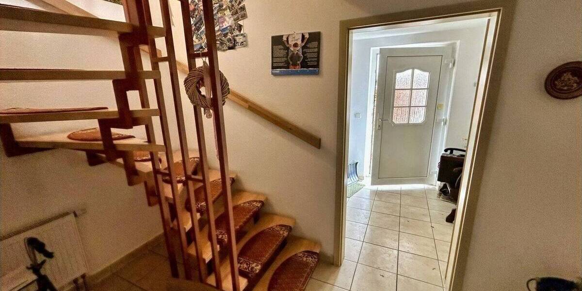 Einfamilienhaus Rodewisch - 6 Zimmer, 103 m&sup2;, 205.000&euro; | Angebot:26036697