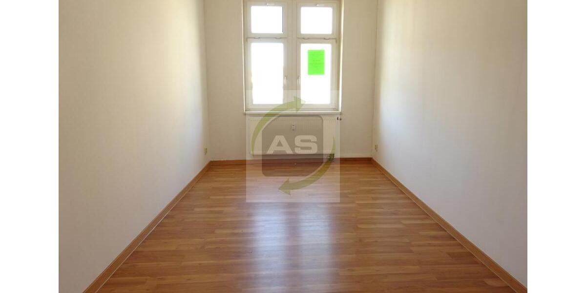 Dachgeschoßwohnung Zwickau - 2 Zimmer, 63 m&sup2;, 340&euro; | Angebot:25902812