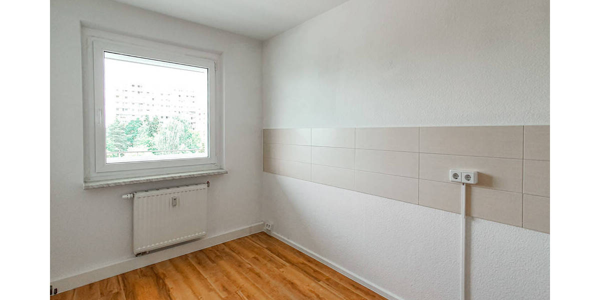 Etagenwohnung Zwickau Eckersbach - 3 Zimmer, 71 m&sup2;, 412&euro; | Angebot:25771300