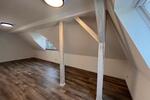 Doppelhaushälfte Zwickau - 3 Zimmer, 95 m&sup2;, 1.250&euro; | Angebot:25395037