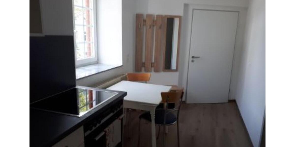 Etagenwohnung Schneeberg - 2 Zimmer, 64 m&sup2;, 600&euro; | Angebot:25884199