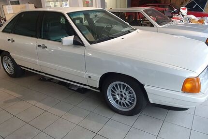 Audi 100 213.500 km 7.980 &euro; Lauter-Bernsbach 08315