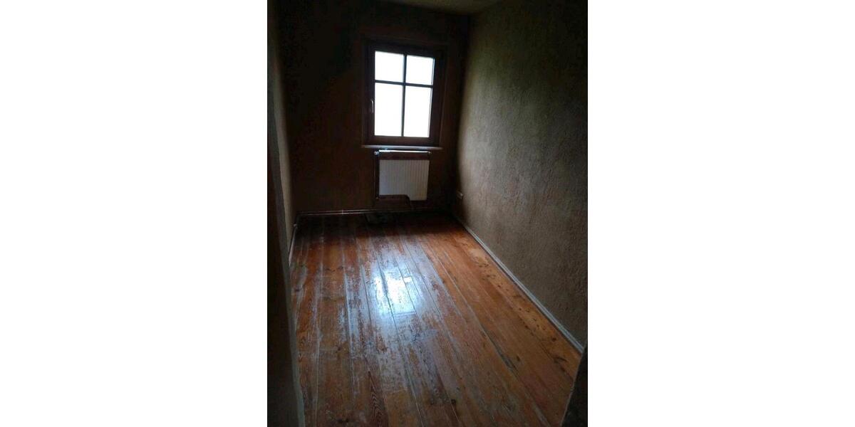 Einfamilienhaus Berga/Elster Elster - 7 Zimmer, 188 m&sup2;, 220.000&euro; | Angebot:18774638