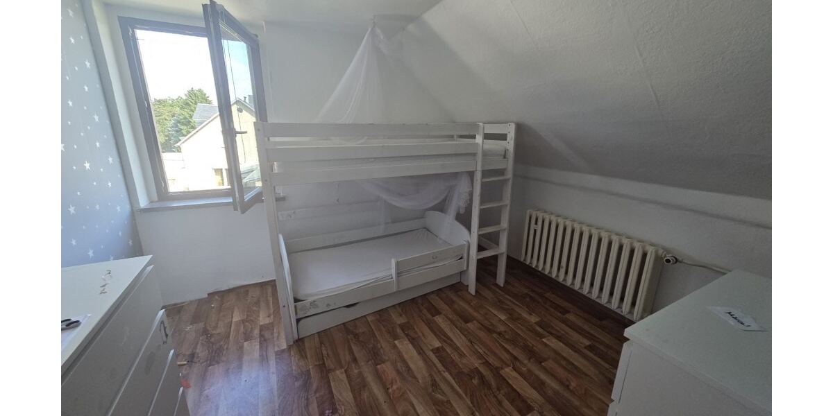 Charmante Doppelhaushälfte mit Potenzial in Limbach-Oberfrohna! - Einfamilienhaus Limbach-Oberfrohna Oberfrohna | Angebot:22510253