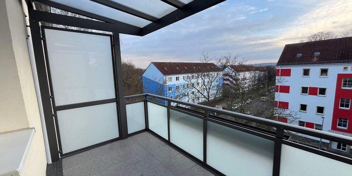 Etagenwohnung Zwickau Marienthal - 3 Zimmer, 59 m&sup2;, 400&euro; | Angebot:25698960
