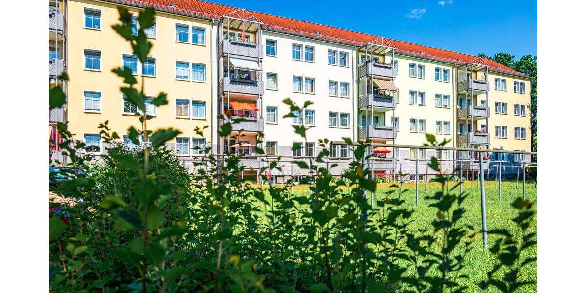 Etagenwohnung Zwickau Auerbach - 3 Zimmer, 59 m&sup2;, 396&euro; | Angebot:26095127