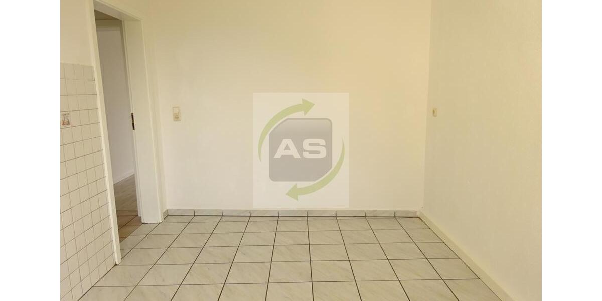 Etagenwohnung Zwickau Zwickau-West - 3 Zimmer, 79 m&sup2;, 395&euro; | Angebot:24571767