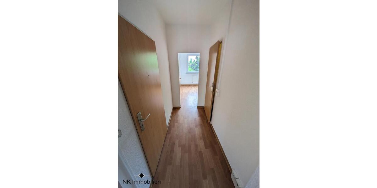 Etagenwohnung Limbach-Oberfrohna Oberfrohna - 3 Zimmer, 55 m&sup2;, 295&euro; | Angebot:26008246