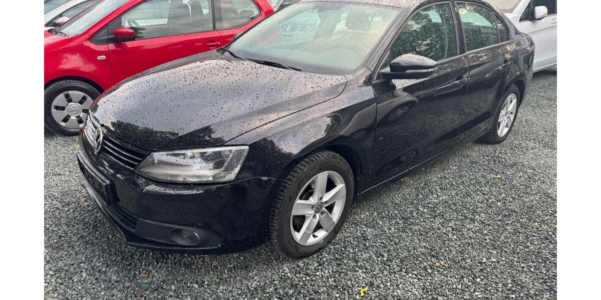 VW Jetta 164.000 km 6.900 &euro; Zwickau 08056
