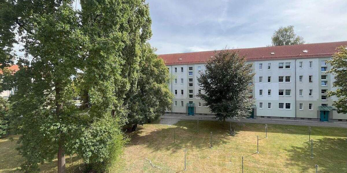 Etagenwohnung Zwickau Eckersbach - 2 Zimmer, 47 m&sup2;, 249&euro; | Angebot:26276102