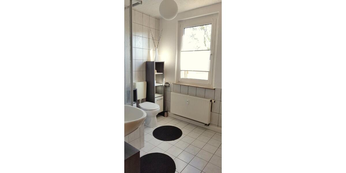 Etagenwohnung Zwickau Neuplanitz - 1 Zimmer, 38 m&sup2;, 414&euro; | Angebot:25166550