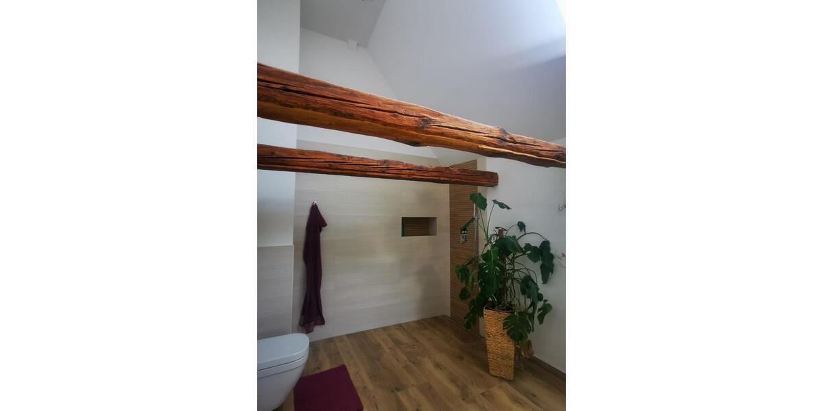 Einfamilienhaus Hohenstein-Ernstthal Ernstthal - 6 Zimmer, 180 m&sup2;, 270.000&euro; | Angebot:24920899