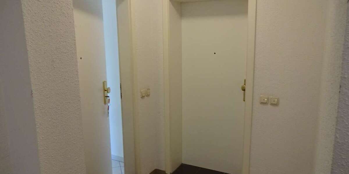 Etagenwohnung Zwickau Marienthal - 1 Zimmer, 37 m&sup2;, 38.000&euro; | Angebot:25707449