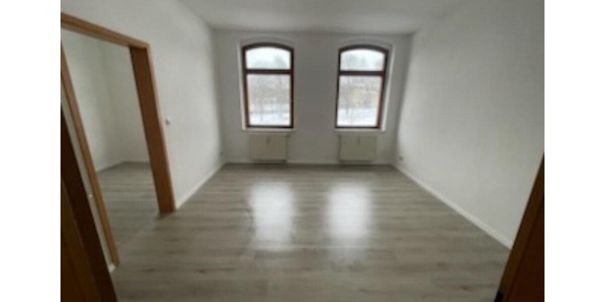 Etagenwohnung Werdau - 2 Zimmer, 41 m&sup2;, 250&euro; | Angebot:22269557