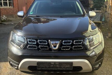 Dacia Duster 105.300 km 14.900 &euro; Schönbrunn 08485