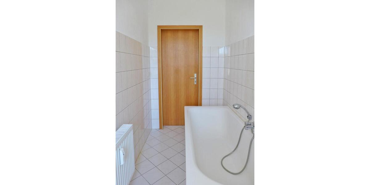 Erdgeschoßwohnung Limbach-Oberfrohna Oberfrohna - 2 Zimmer, 47 m&sup2;, 275&euro; | Angebot:25418310