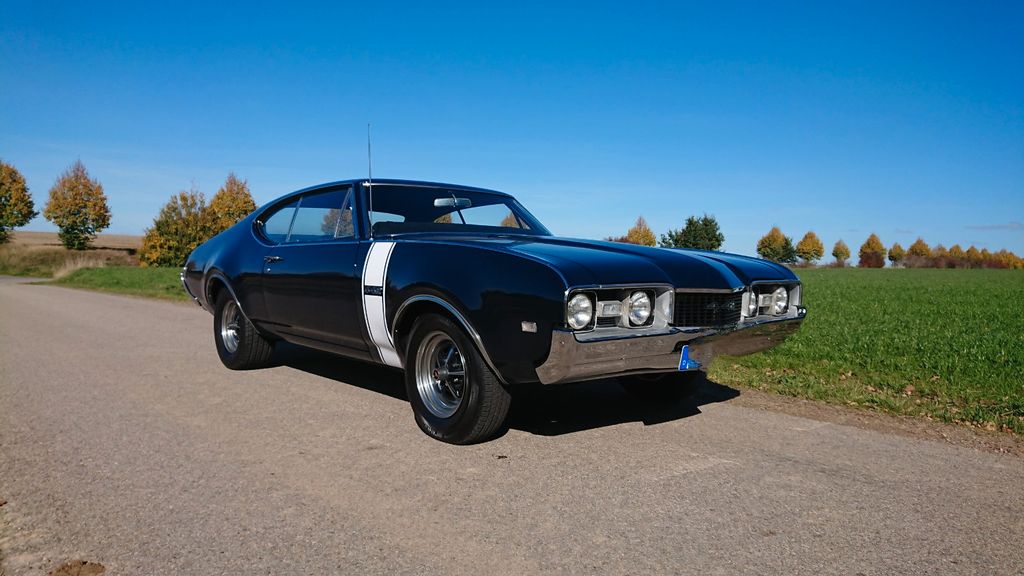 Oldsmobile Cutlass 40.320 km 48.500 &euro; Limbach-Oberfrohna 09212