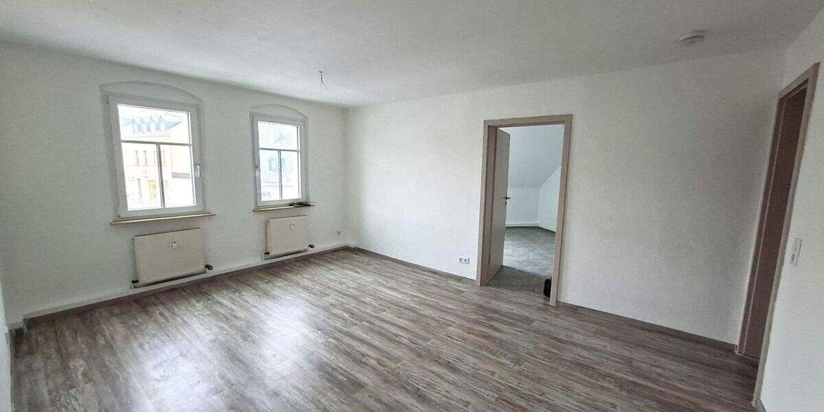 Etagenwohnung Lichtenstein - 3 Zimmer, 63 m&sup2;, 366&euro; | Angebot:25673193