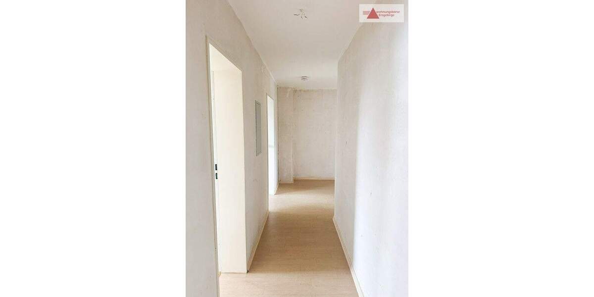 Etagenwohnung Glauchau / Niederlungwitz Niederlungwitz - 3 Zimmer, 88 m&sup2;, 748&euro; | Angebot:25688304