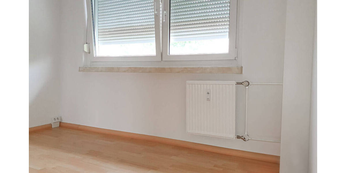 Etagenwohnung Zwickau Eckersbach - 3 Zimmer, 71 m&sup2;, 426&euro; | Angebot:25728258