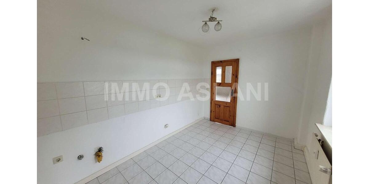 Dachgeschoßwohnung Limbach-Oberfrohna Oberfrohna - 3 Zimmer, 80 m&sup2;, 400&euro; | Angebot:21272256