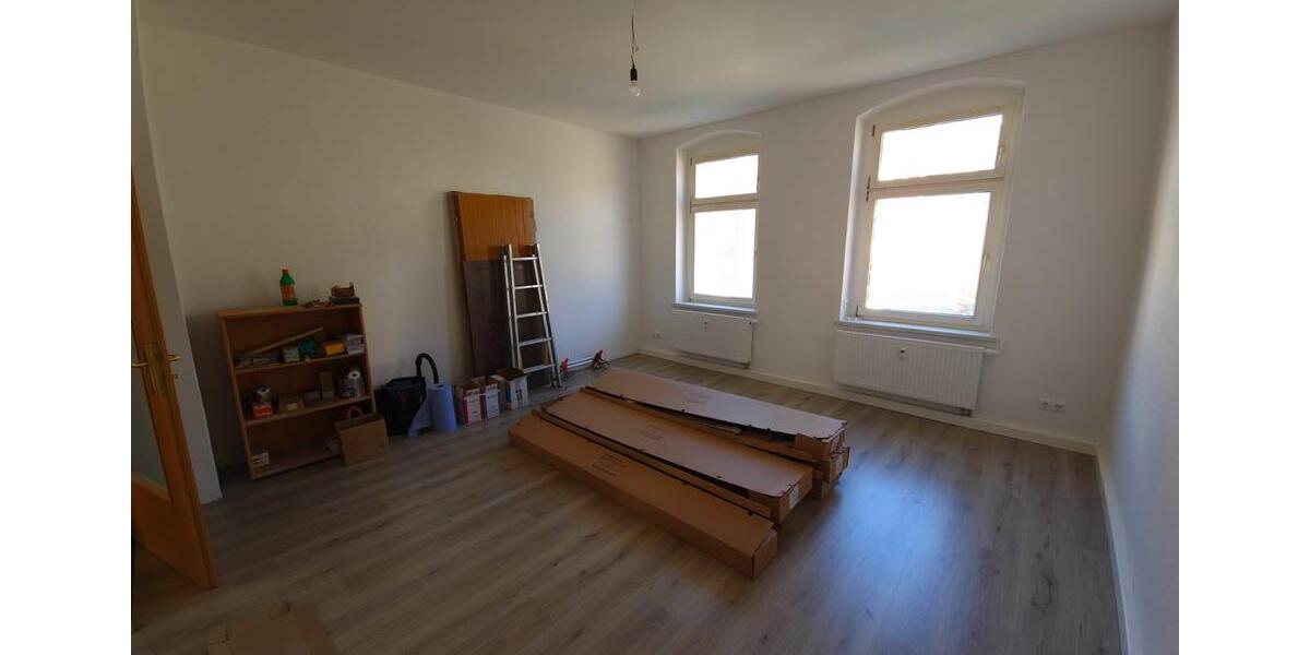 Etagenwohnung Aue-Bad Schlema Bad Schlema - 2 Zimmer, 70 m&sup2;, 380&euro; | Angebot:25418282