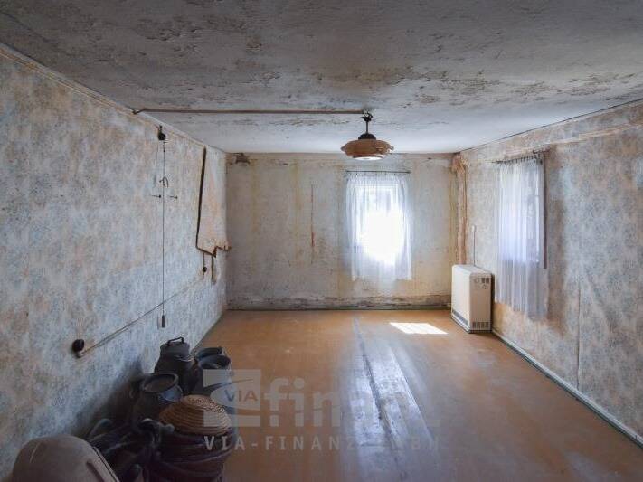 Bauernhaus, Landhaus Langenbernsdorf - 9 Zimmer, 217 m&sup2;, 250.000&euro; | Angebot:25780213